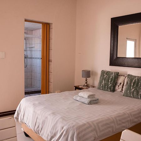 ווינדהוק Emerald Bed&Breakfast מראה חיצוני תמונה
