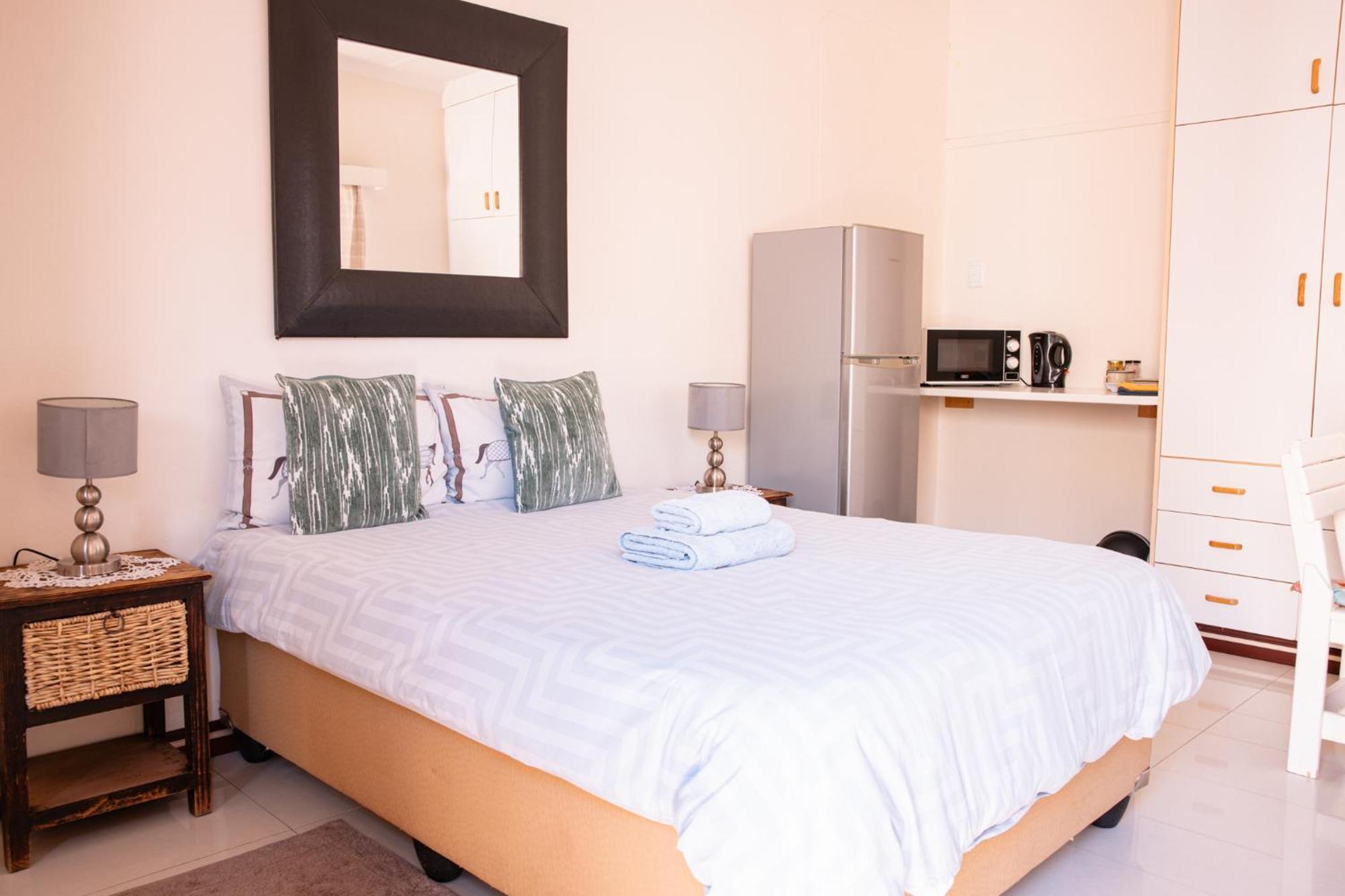 ווינדהוק Emerald Bed&Breakfast מראה חיצוני תמונה