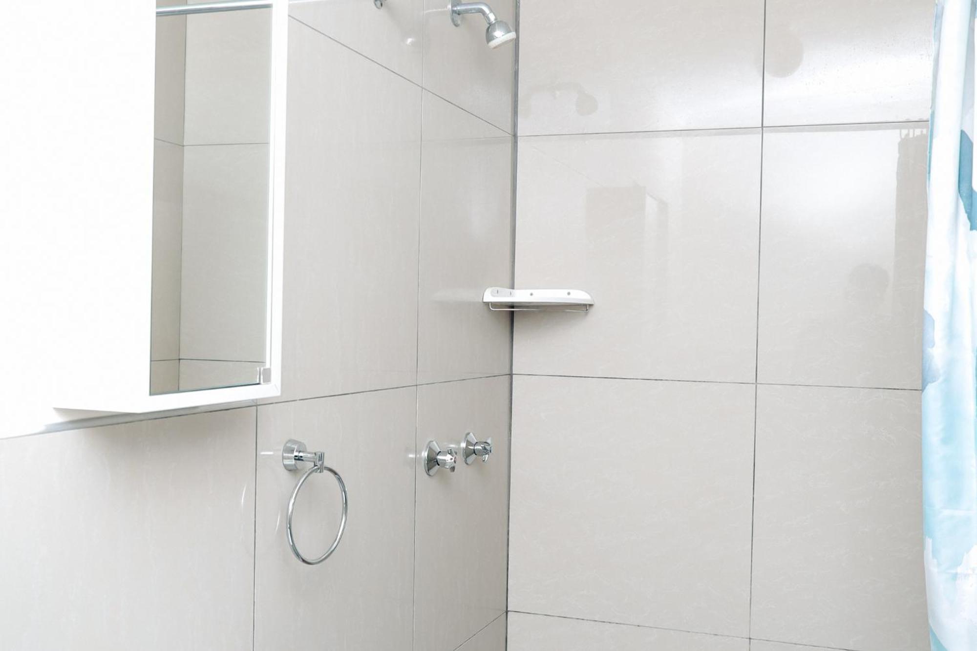 ווינדהוק Emerald Bed&Breakfast מראה חיצוני תמונה
